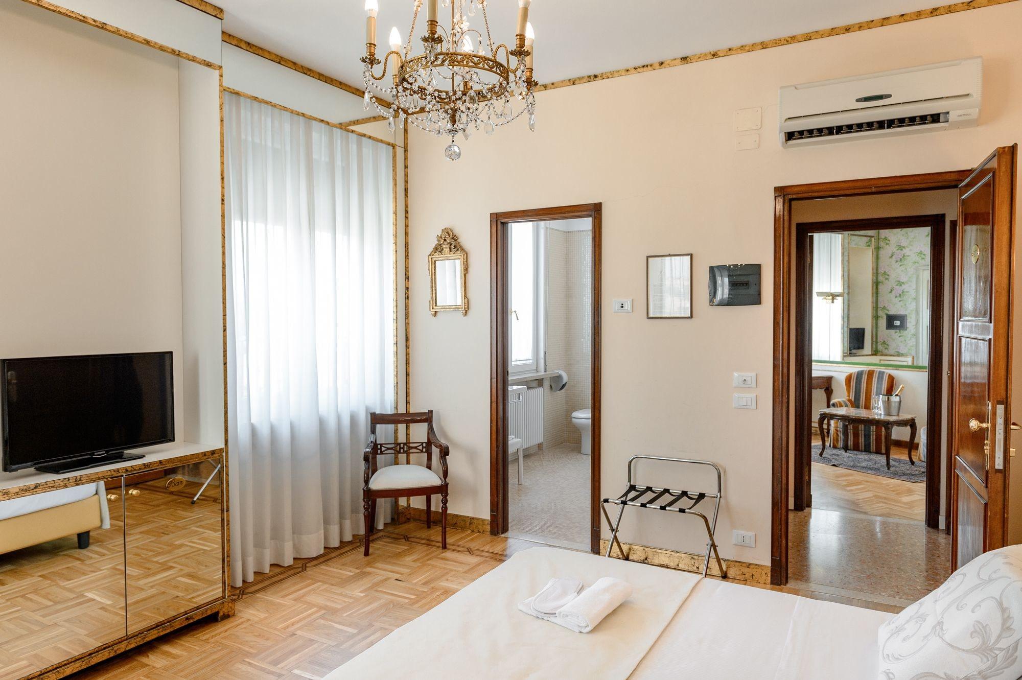 Hotel Continental Treviso Esterno foto