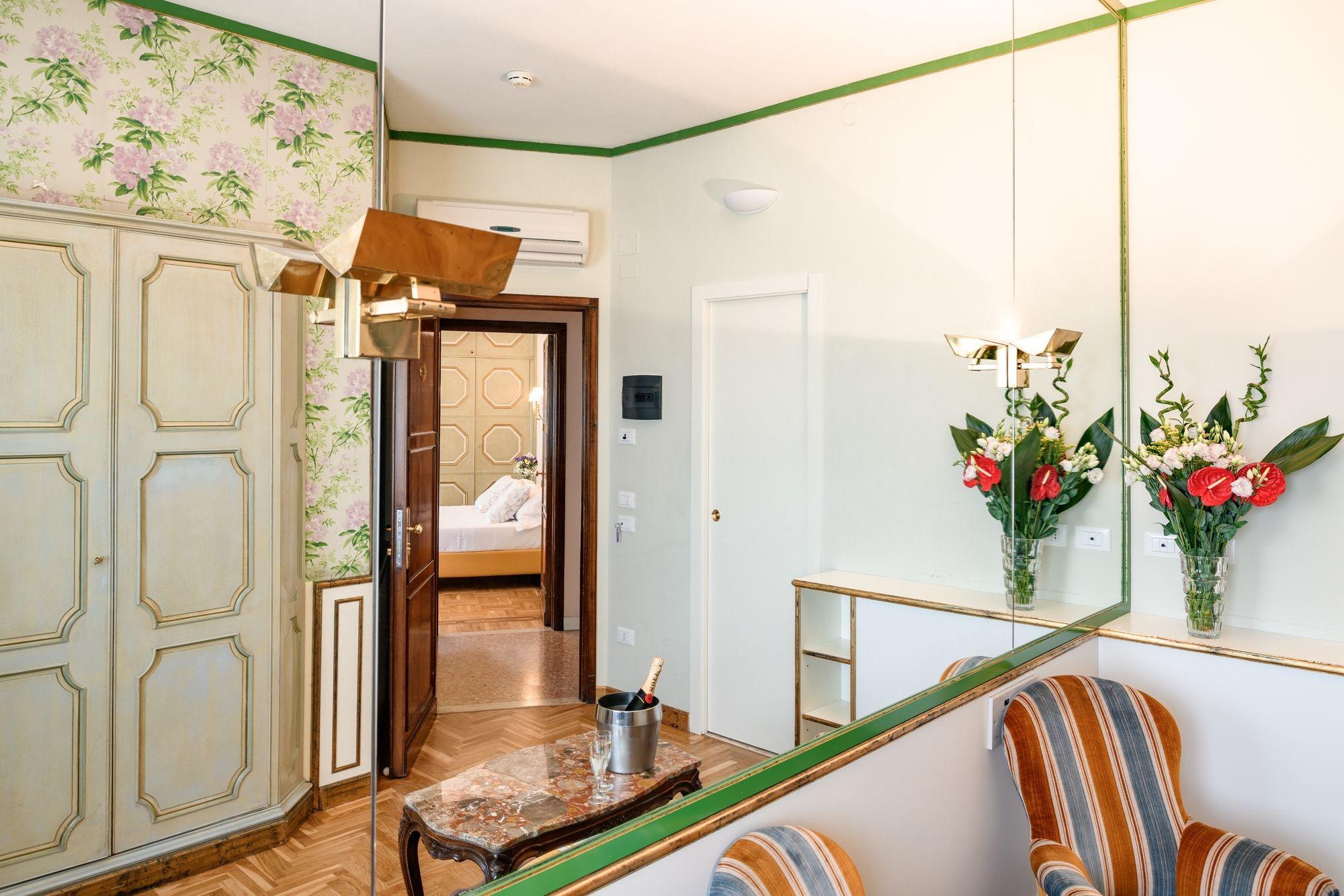 Hotel Continental Treviso Esterno foto