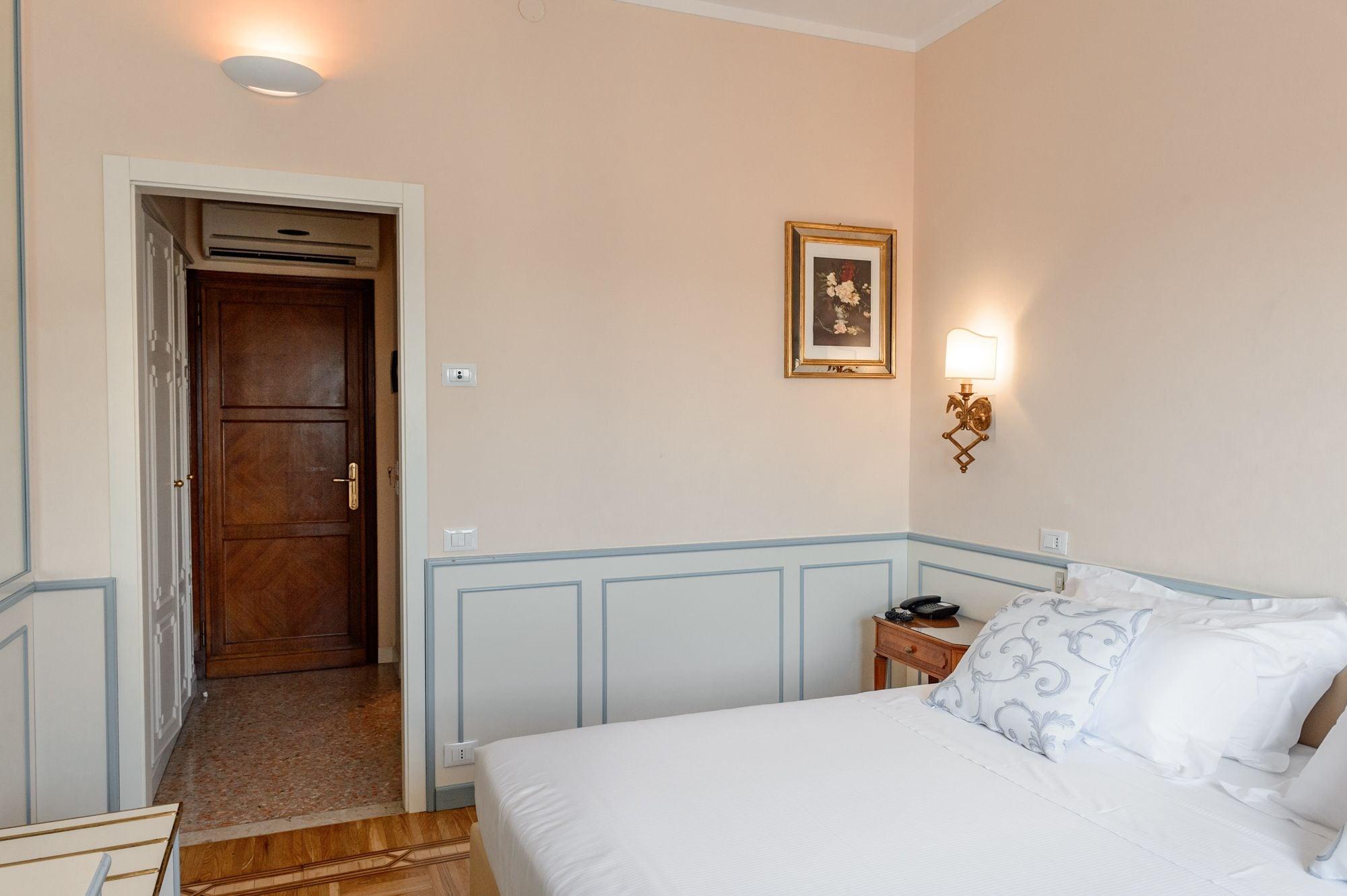 Hotel Continental Treviso Esterno foto