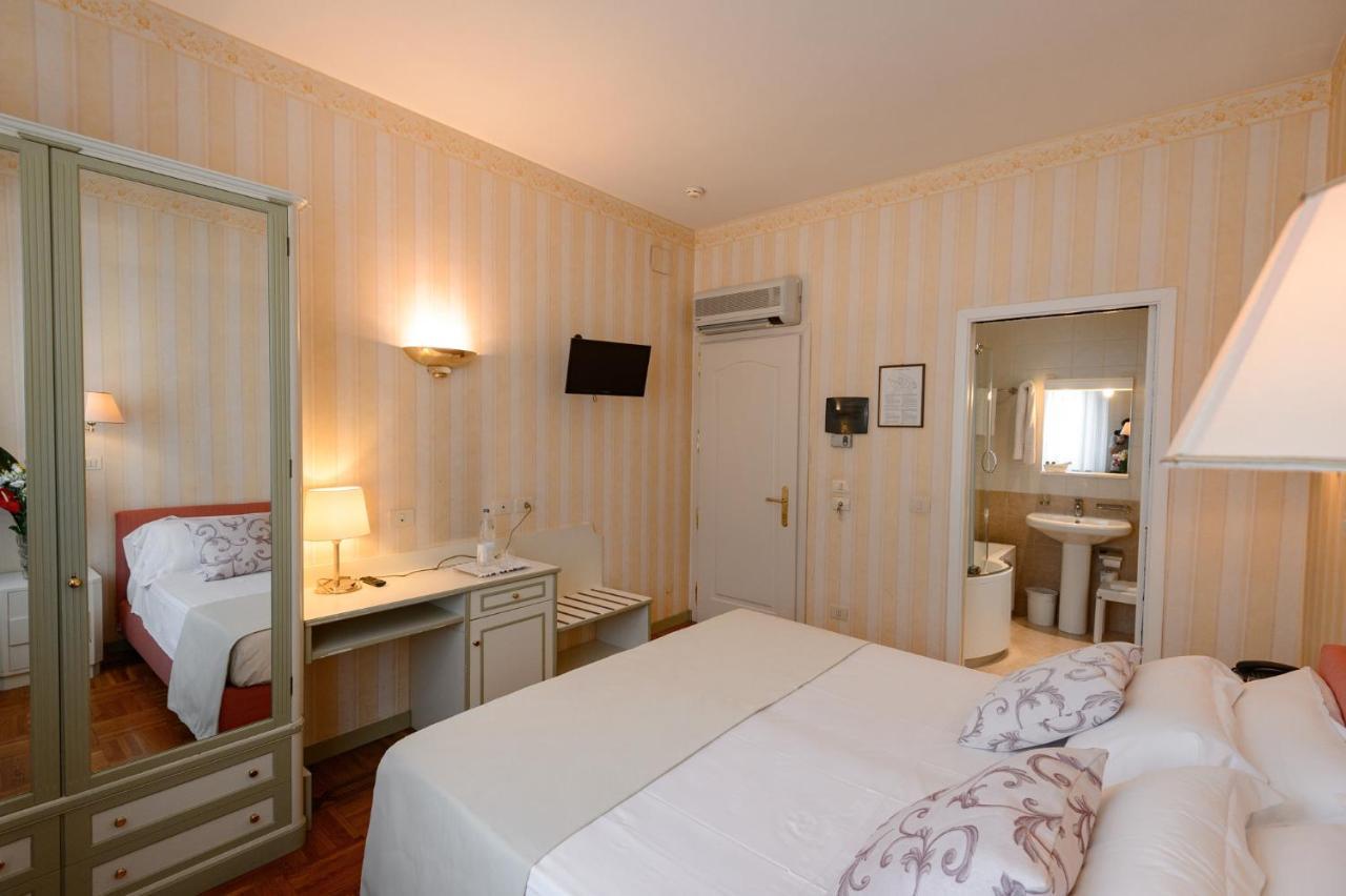 Hotel Continental Treviso Esterno foto