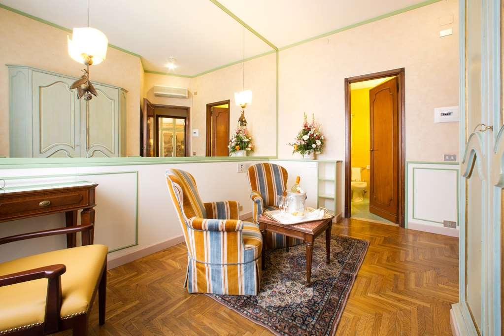 Hotel Continental Treviso Camera foto